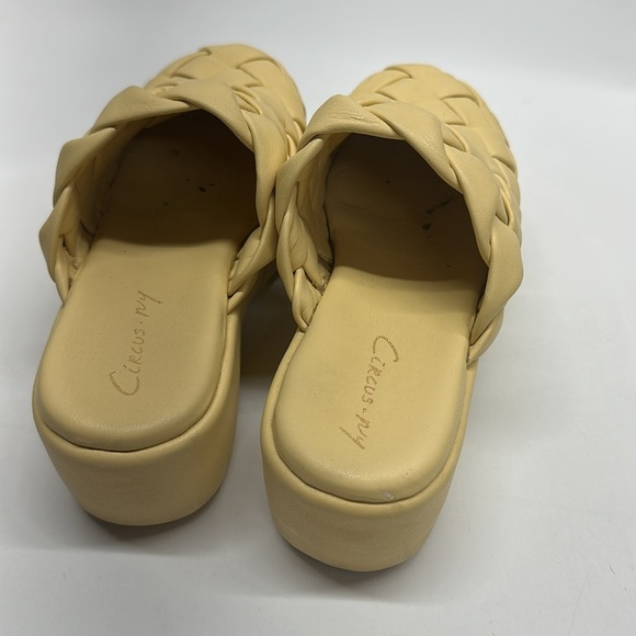 Sam Edelman Circus NY Julieta Clog Mules Platform Open Shoes Quilted Yellow 6.5 - Picture 3 of 8